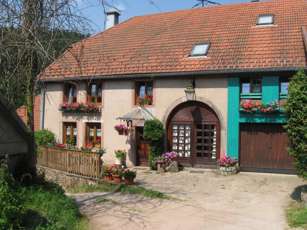 entrée coté rue