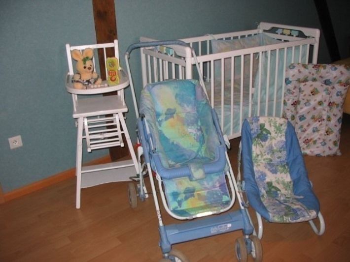 et l'équipement intérieur