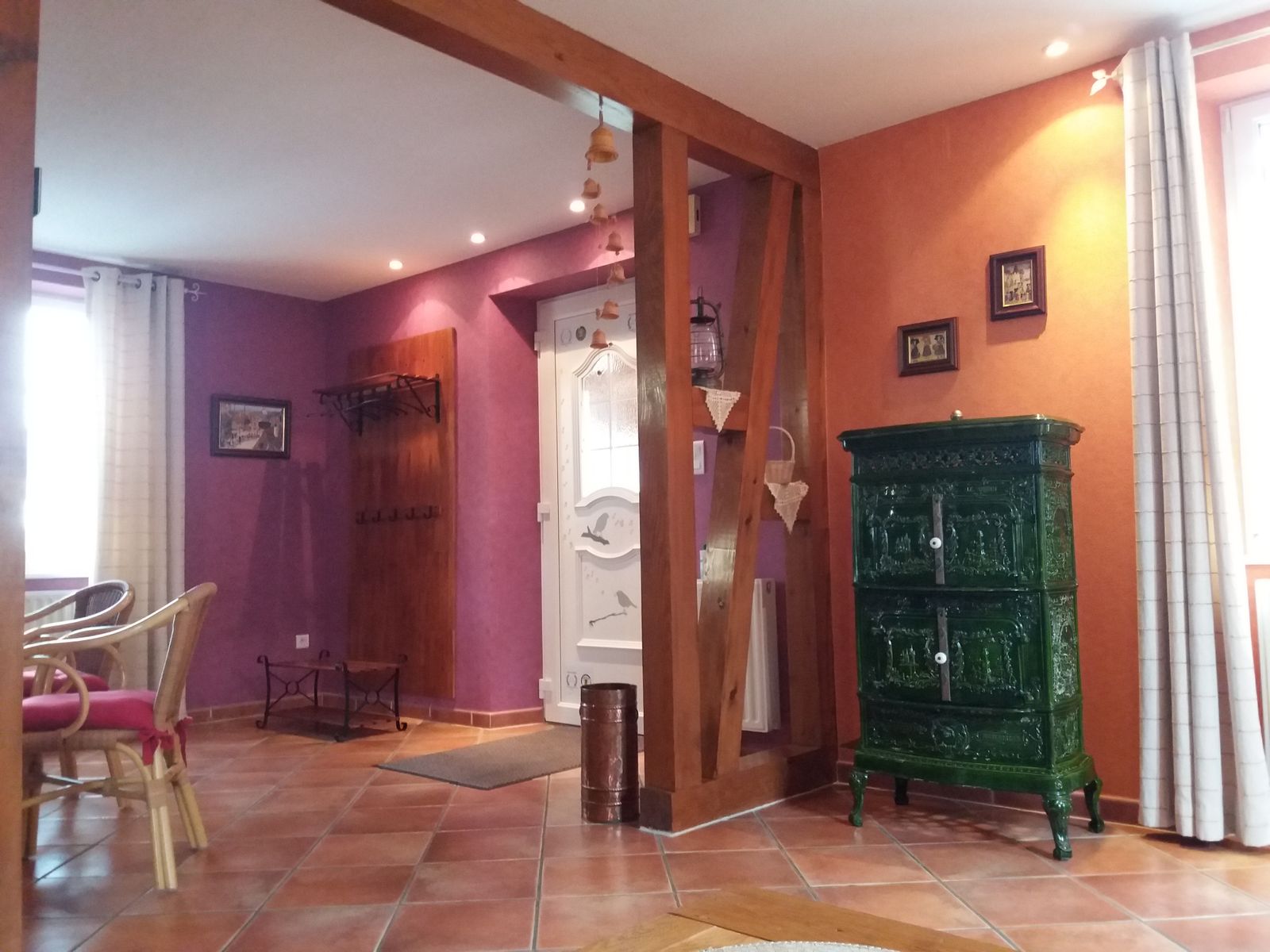 Entrée donnant sur pièce de vie 42 m2