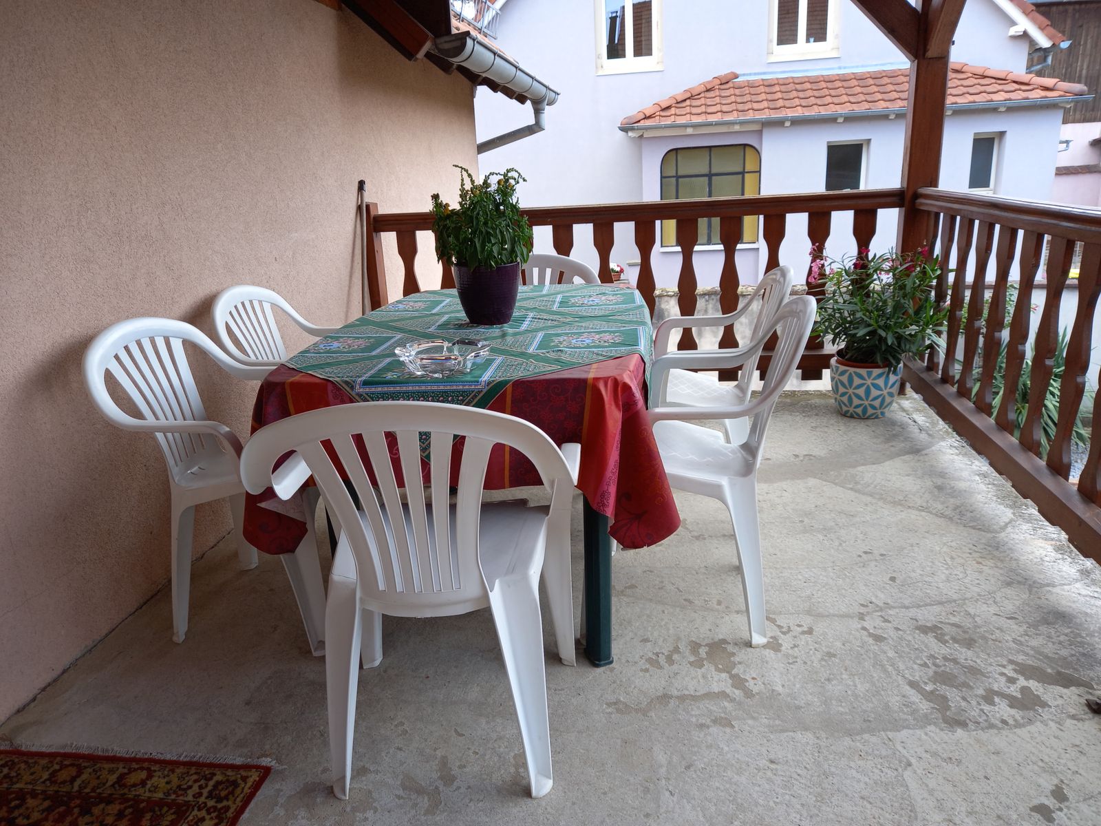 terrasse balcon gîte