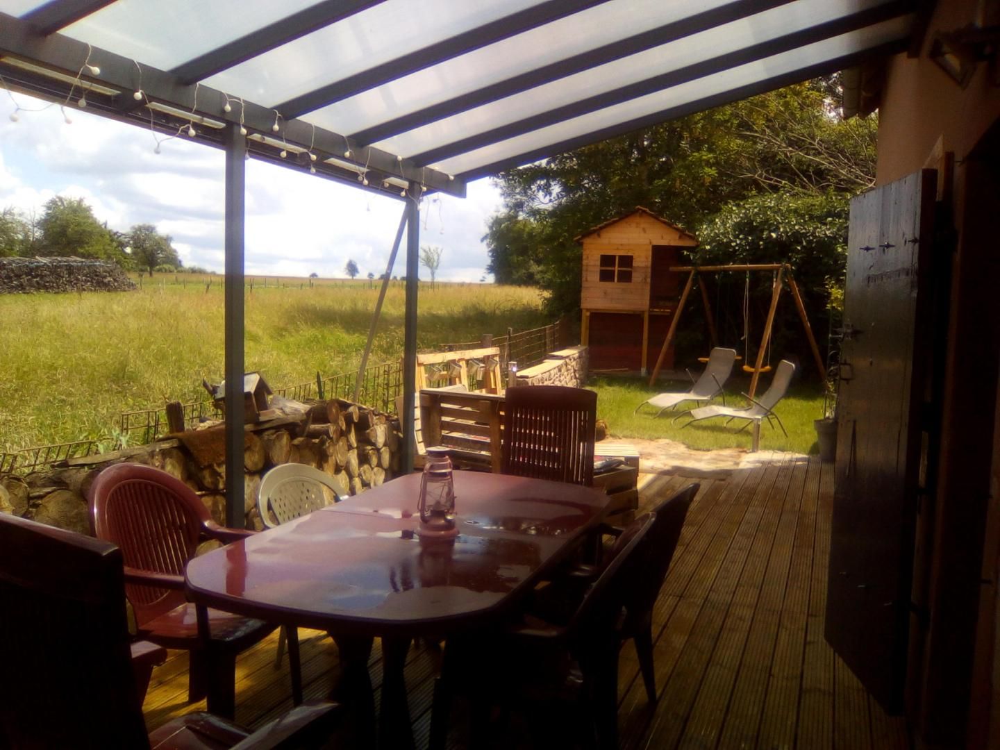 terrasse arrière en été
