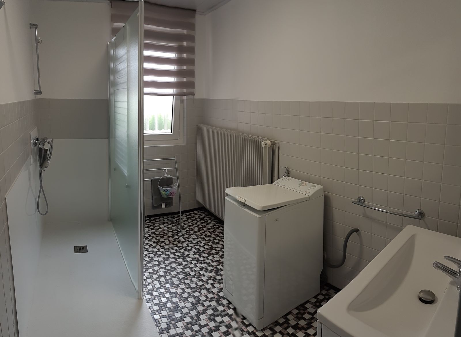 Salle d'eau RDC