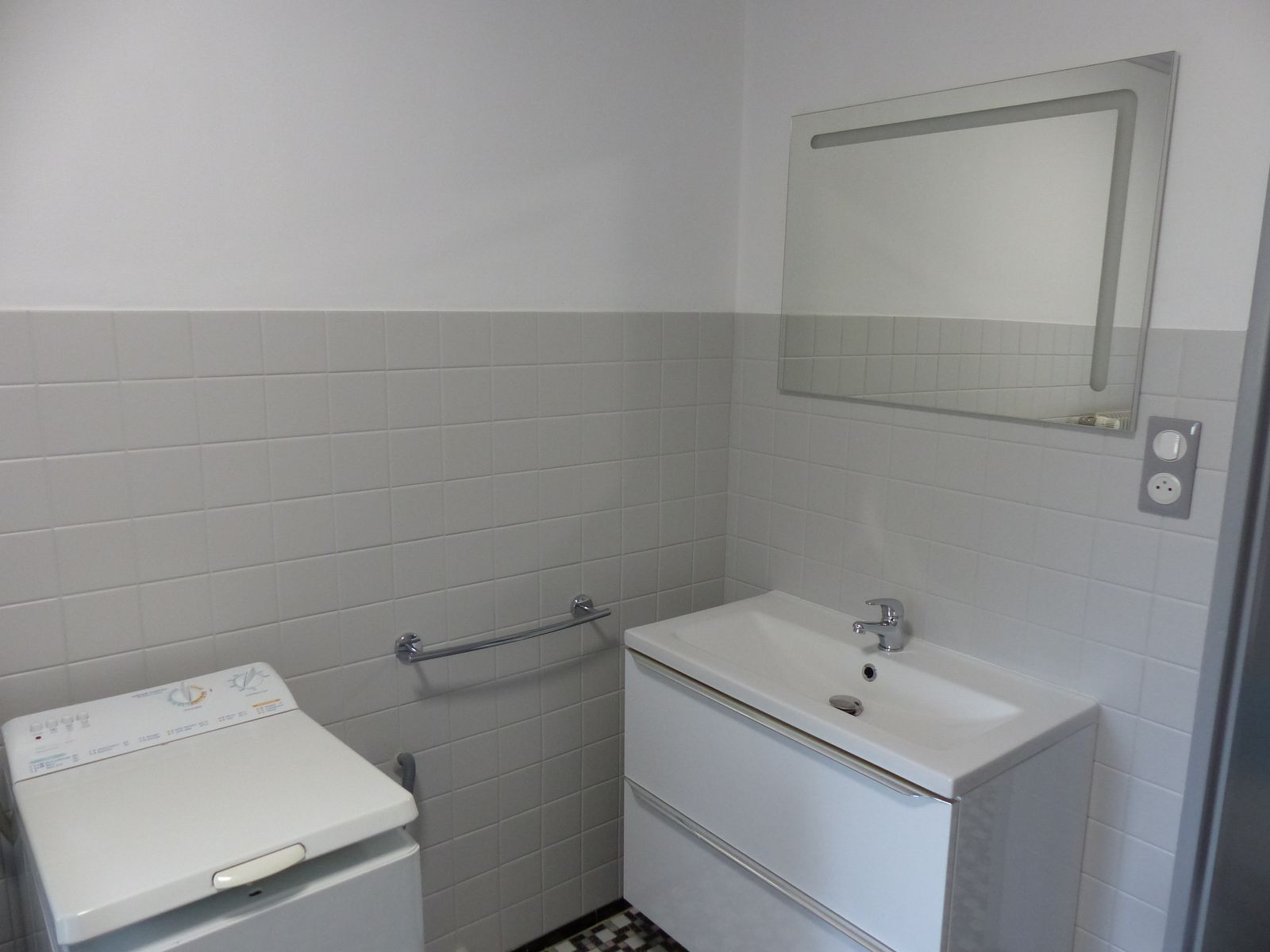 Salle d'eau RDC