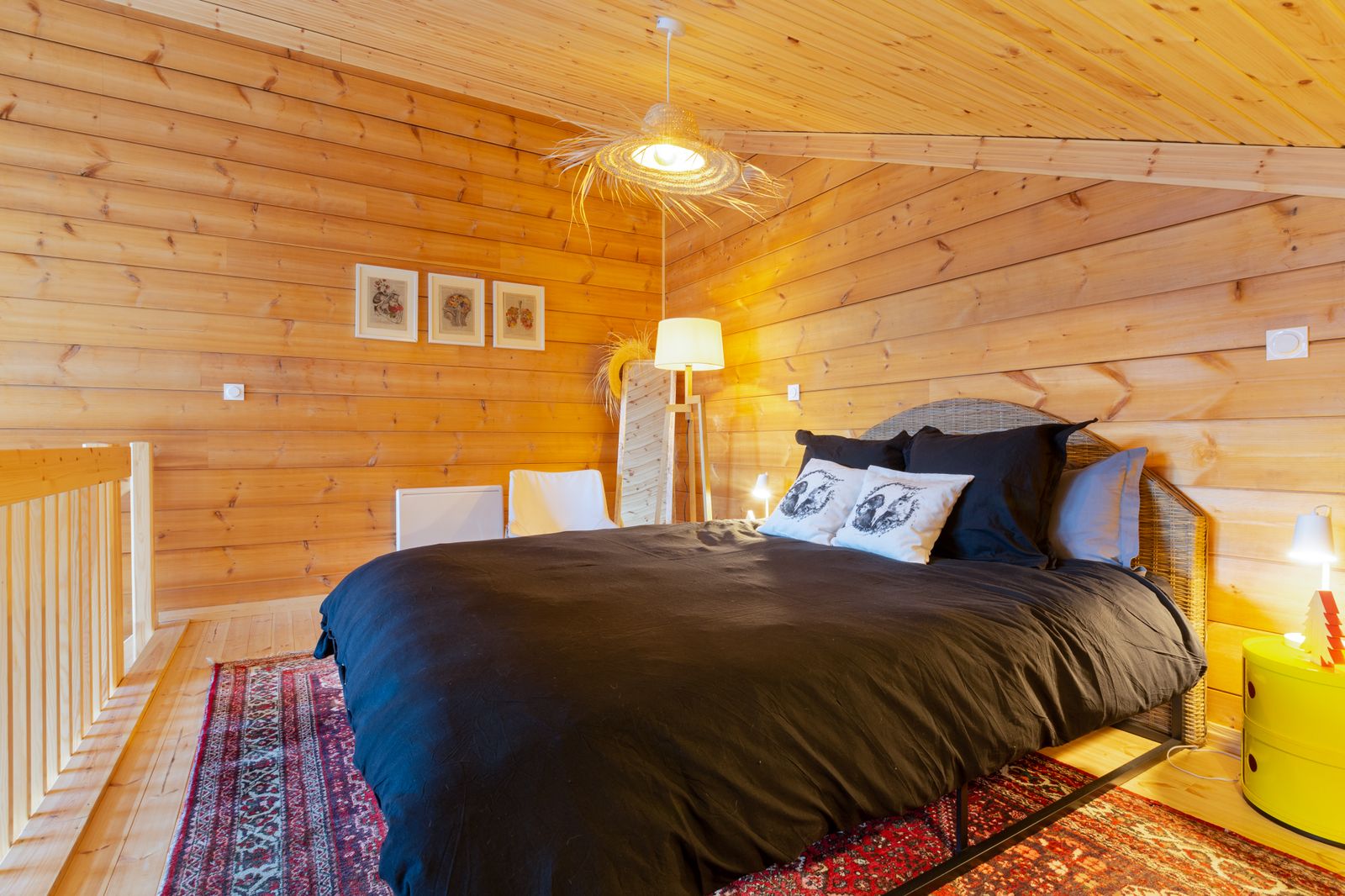 La chambre en mezzanine