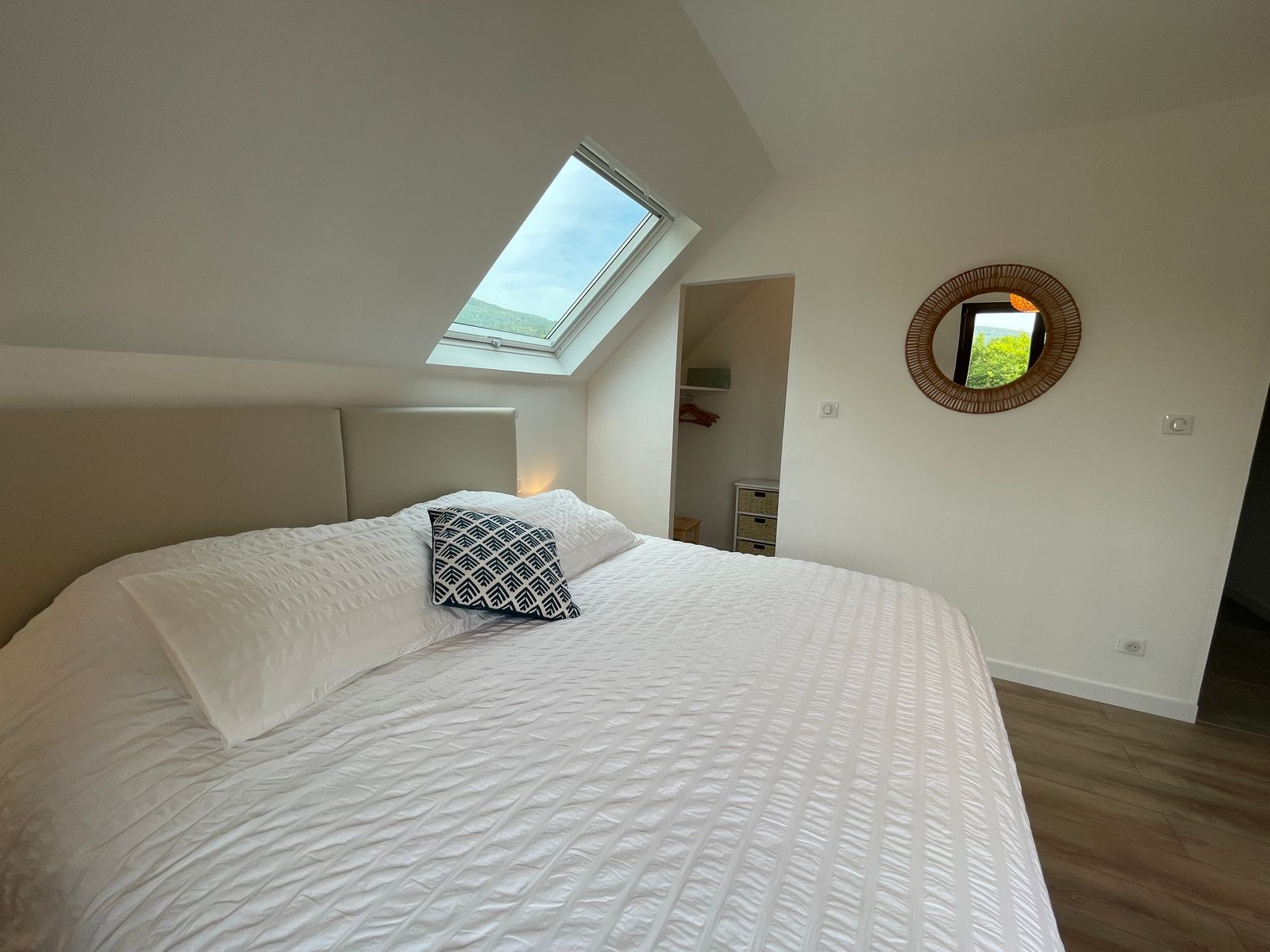 Chambre avec dressing