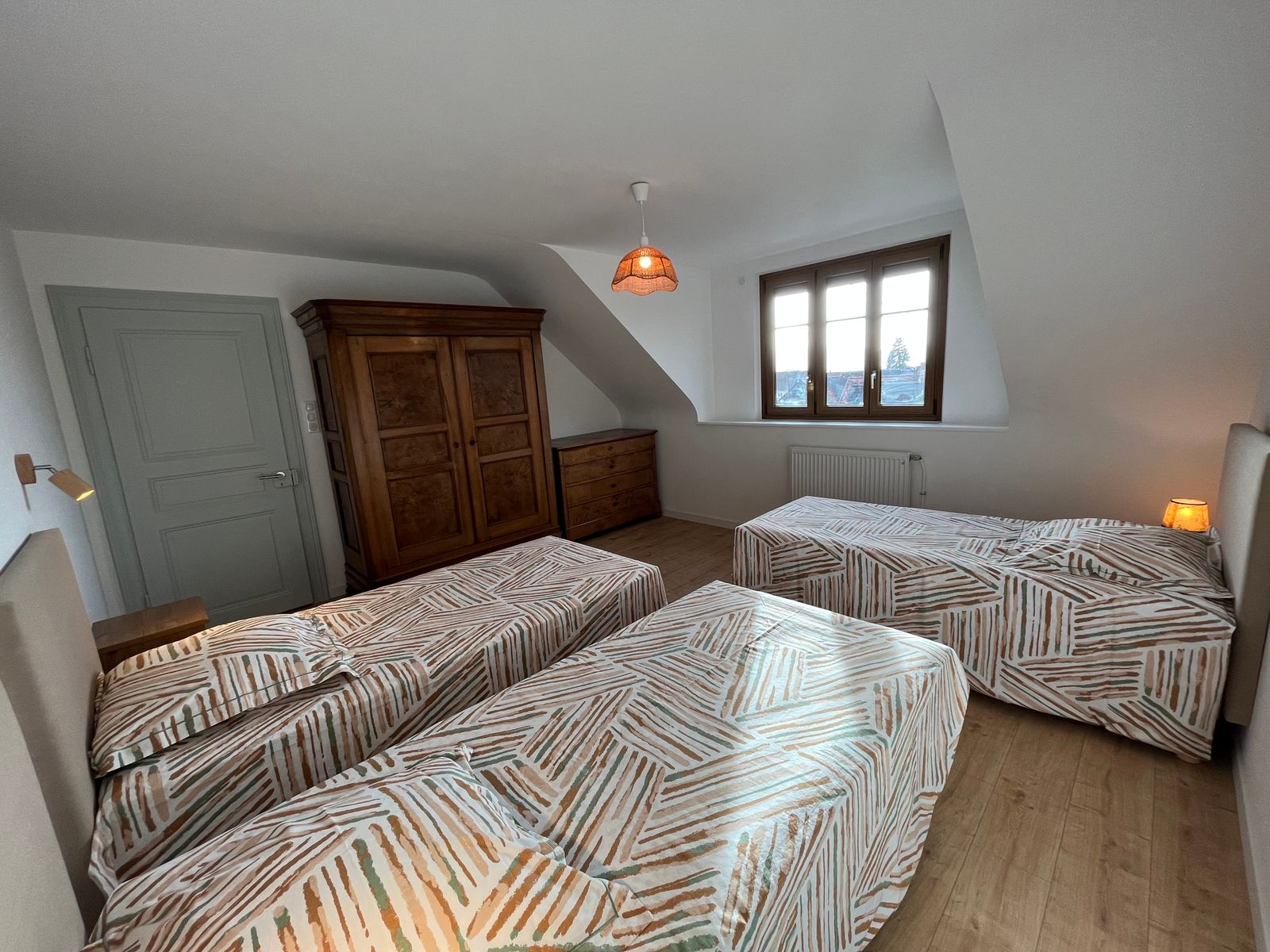 chambre triple 3 lits simples