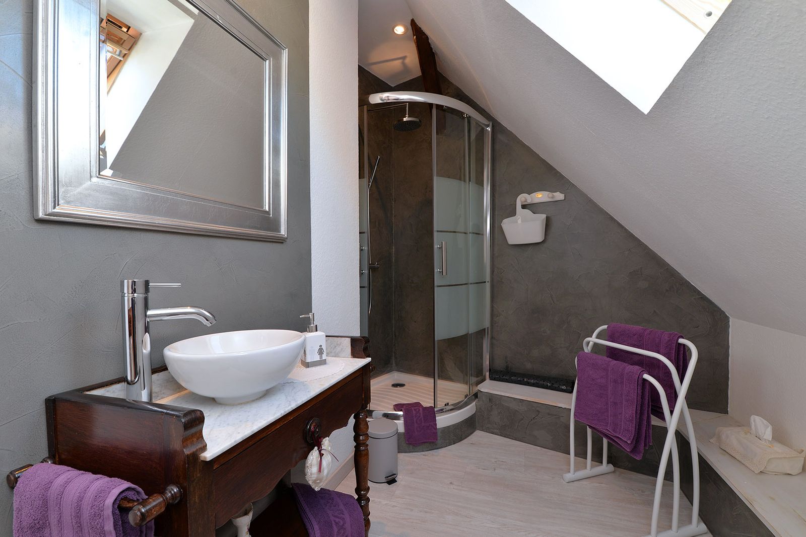 Salle d'eau coté douche