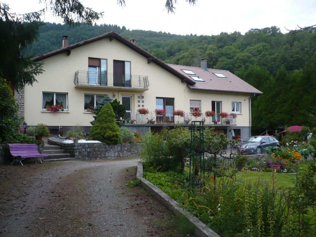 Entrée dans la propriété