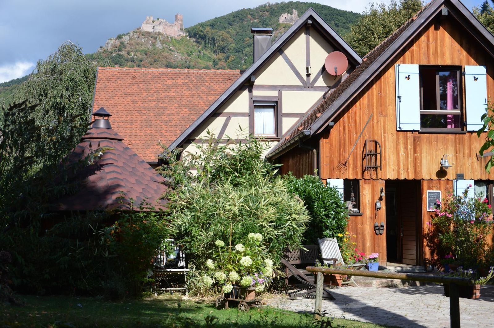 entrée indépendante du gîte
