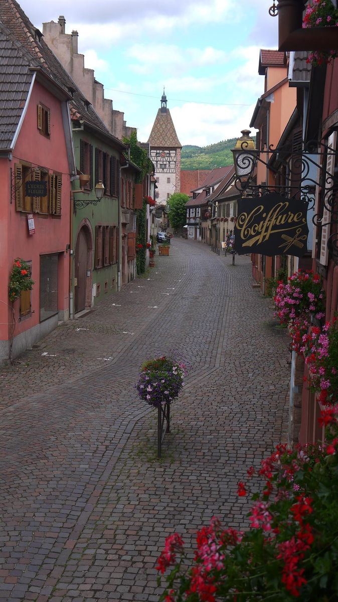 Grand Rue depuis le séjour-cuisine