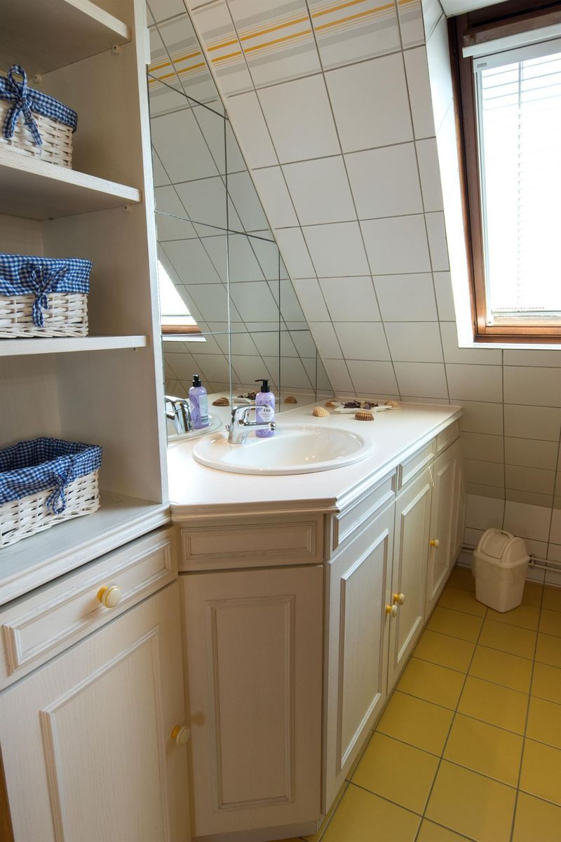 Salle de bain du haut 2
