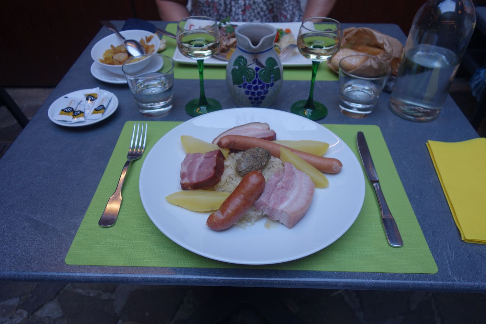 Choucroute_plat_typique_alsacien
