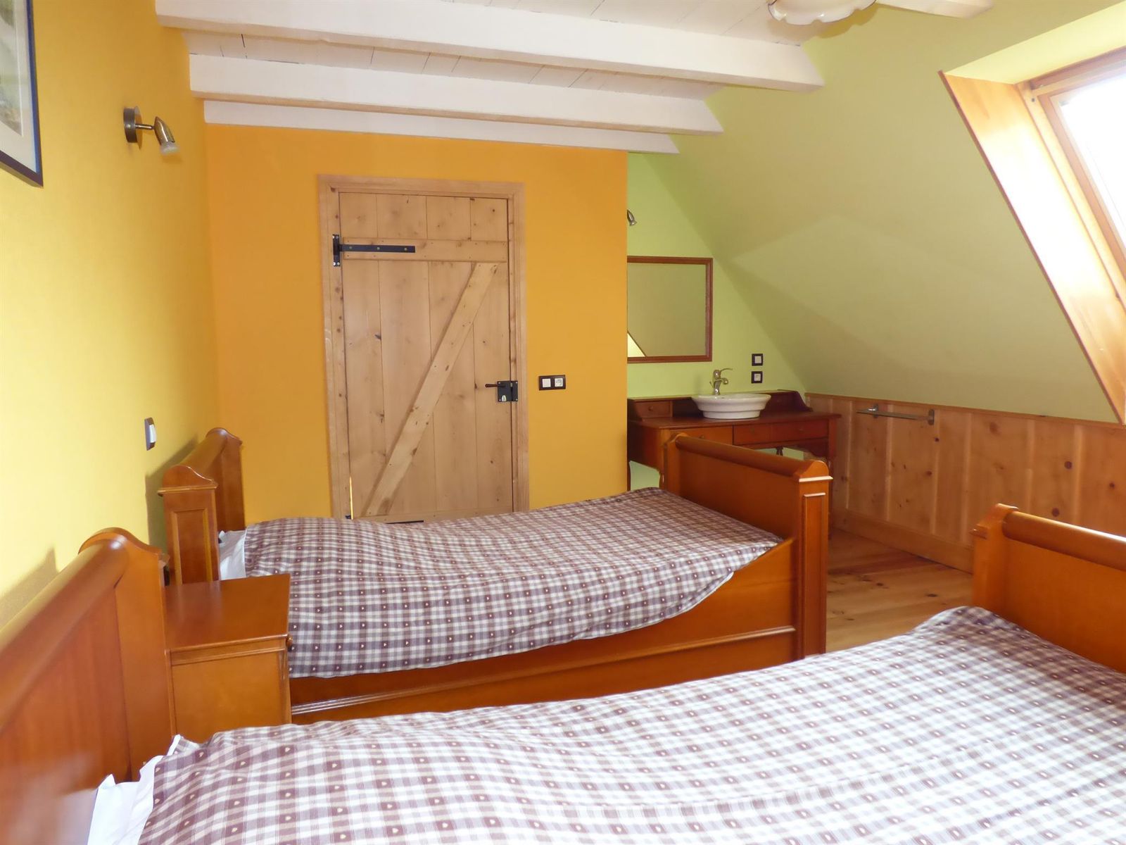chambre été 2 pers avec 2 lits 90x190