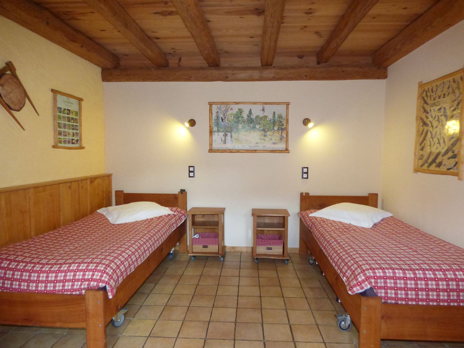 chambre accessible pour 2 personnes à mobilité réduite
