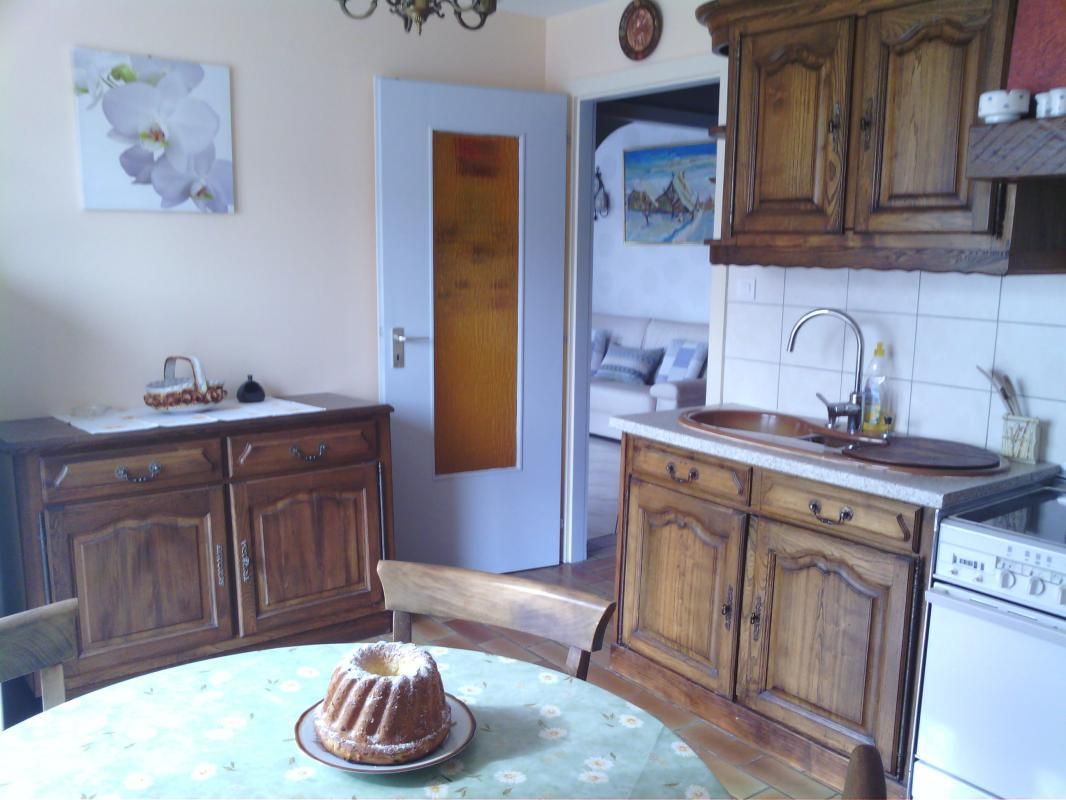 68G1850_salle à manger