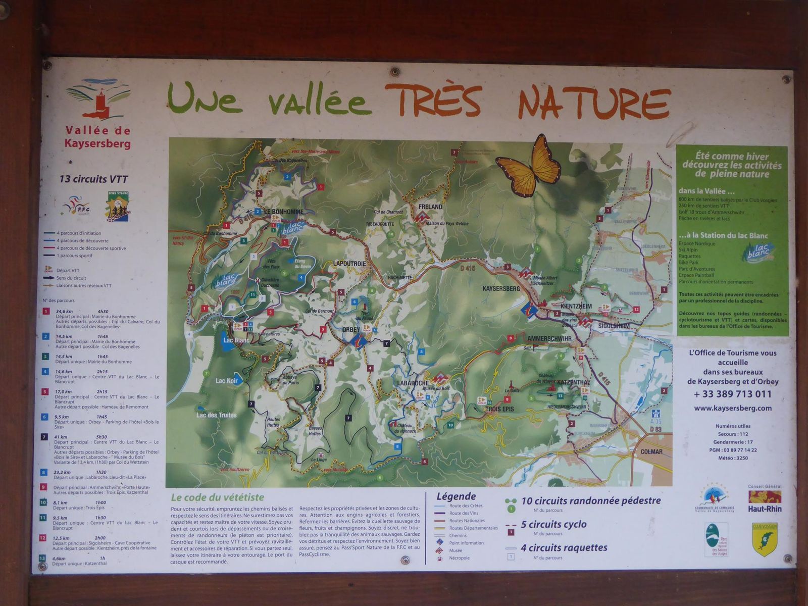 nombreux sentiers balisés au départ du village