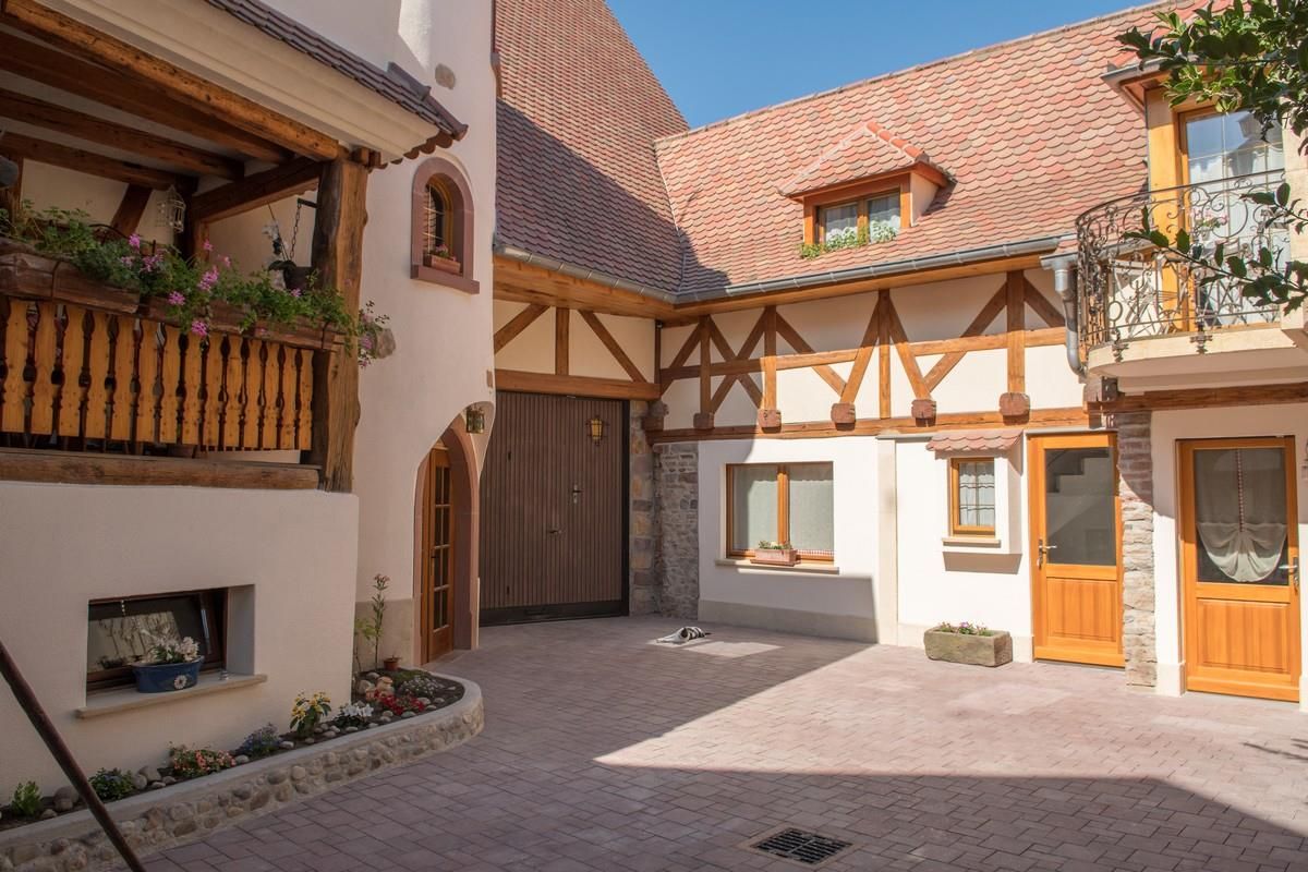 la cour chez moi