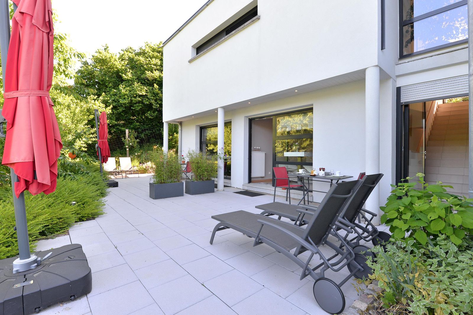 LA TERRASSE